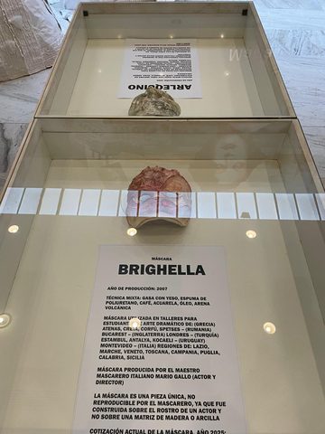 Brighella Maschere di Mario Gallo custodite e esposte presso l'EMAD di Montevideo-Uruguay